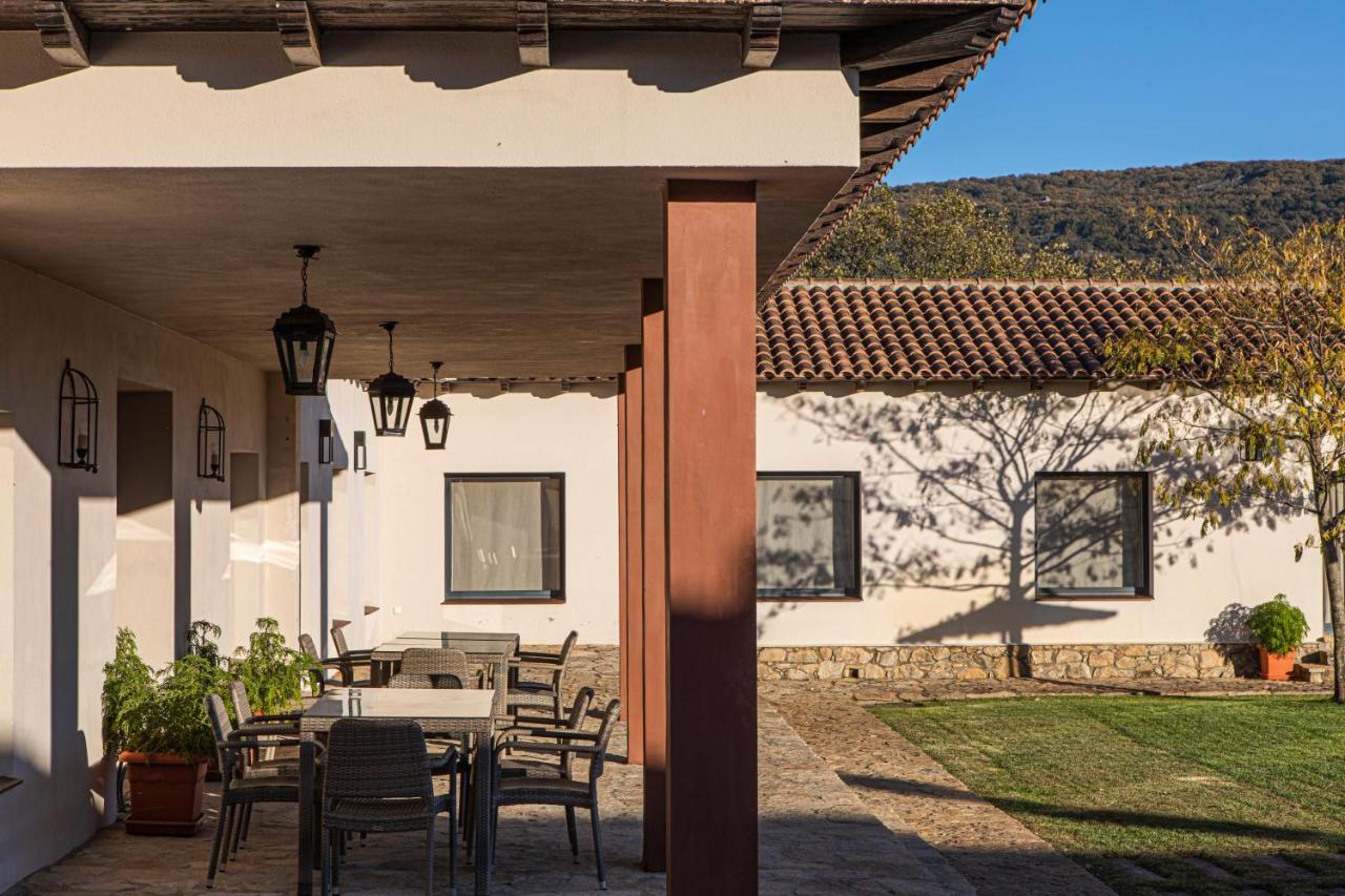 Casa Rural Los Tres Lugares San Martin De Trevejo Exterior photo