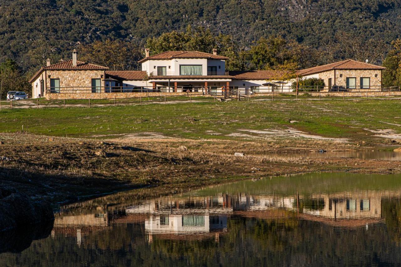 Casa Rural Los Tres Lugares San Martin De Trevejo Exterior photo